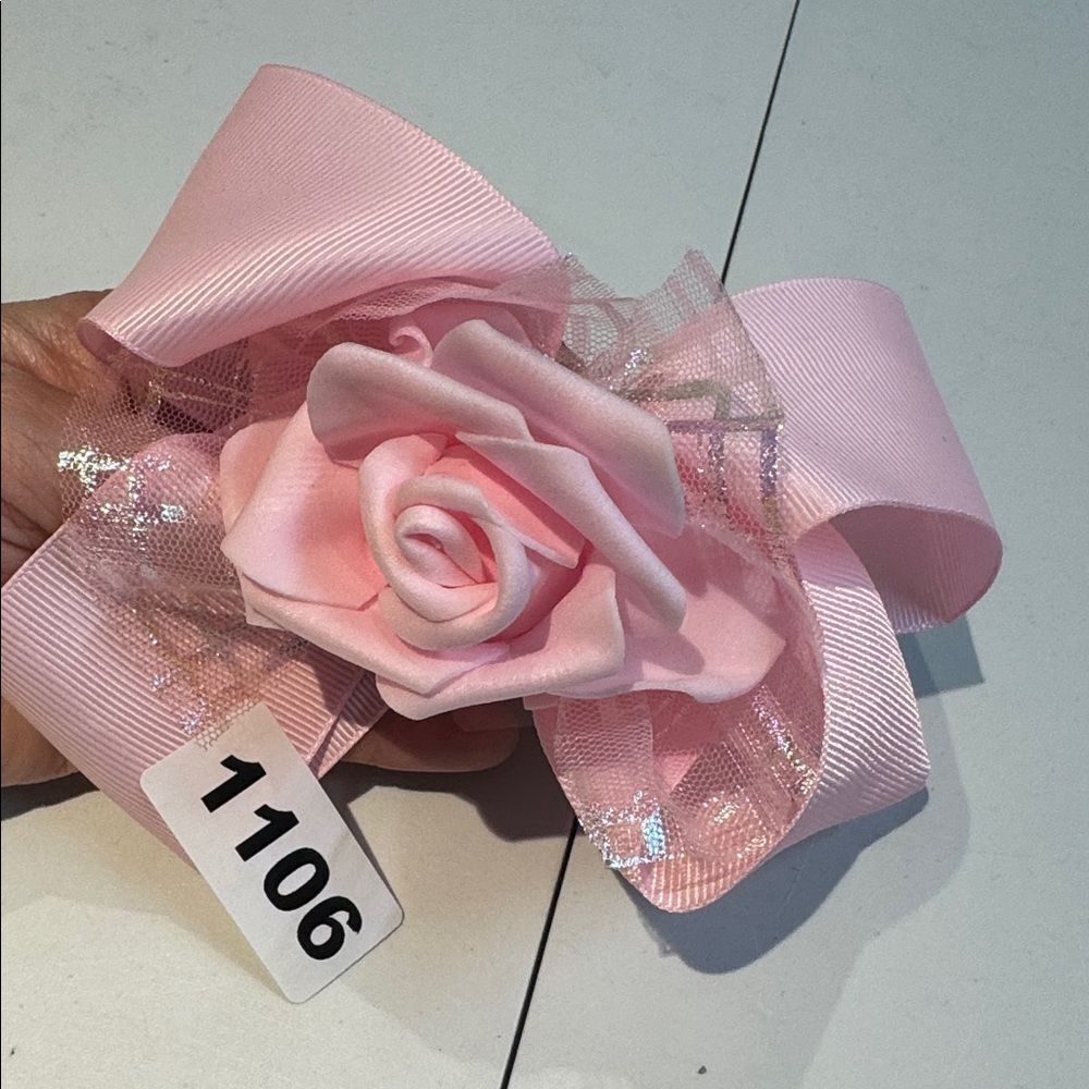 1106 Pink Color Rose Hair Bow Alligator Clip